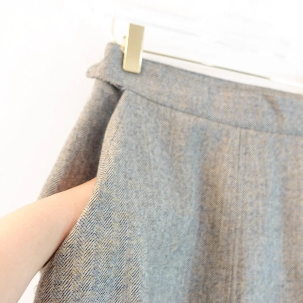 1960s Vintage Chevron Skirt XS Gray Pleated Edwardian Front‎ Slit Secretary Long